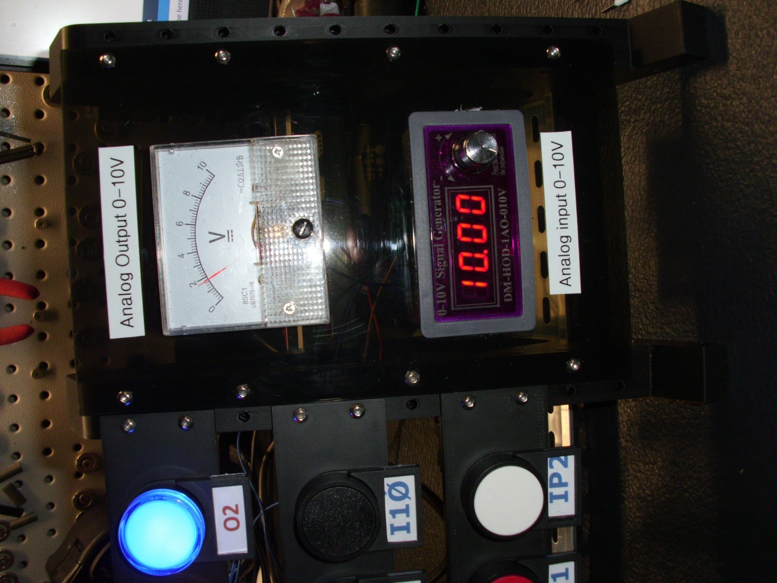 AnalogAllen-Bradley Micro820 Programmable CCW PLC Trainer Kit with Panelview 800