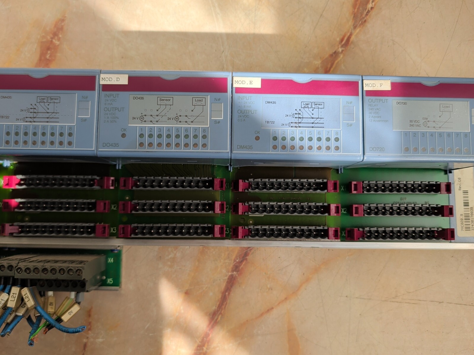 B&R AUTOMATION CP470 CPU W/ AF101 (2) DO435 (1) DM435 (3) DM435 (1) DO720 RACK