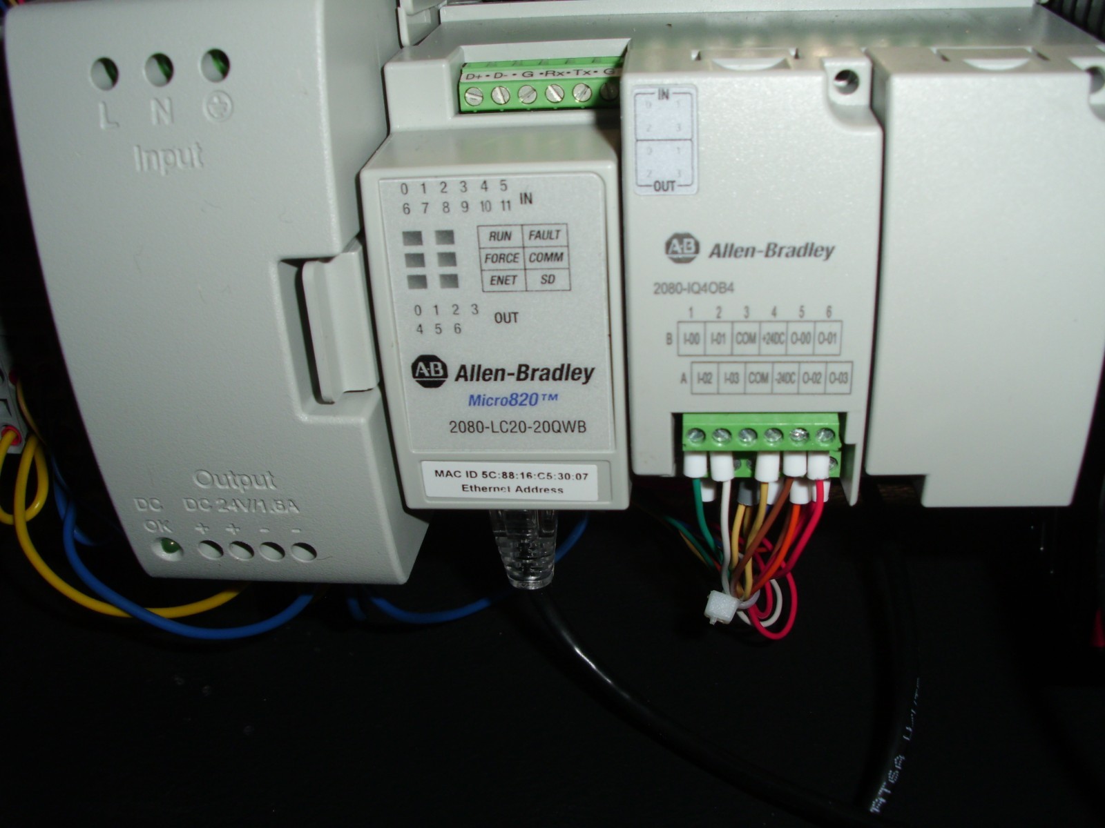 AnalogAllen-Bradley Micro820 Programmable CCW PLC Trainer Kit with Panelview 800