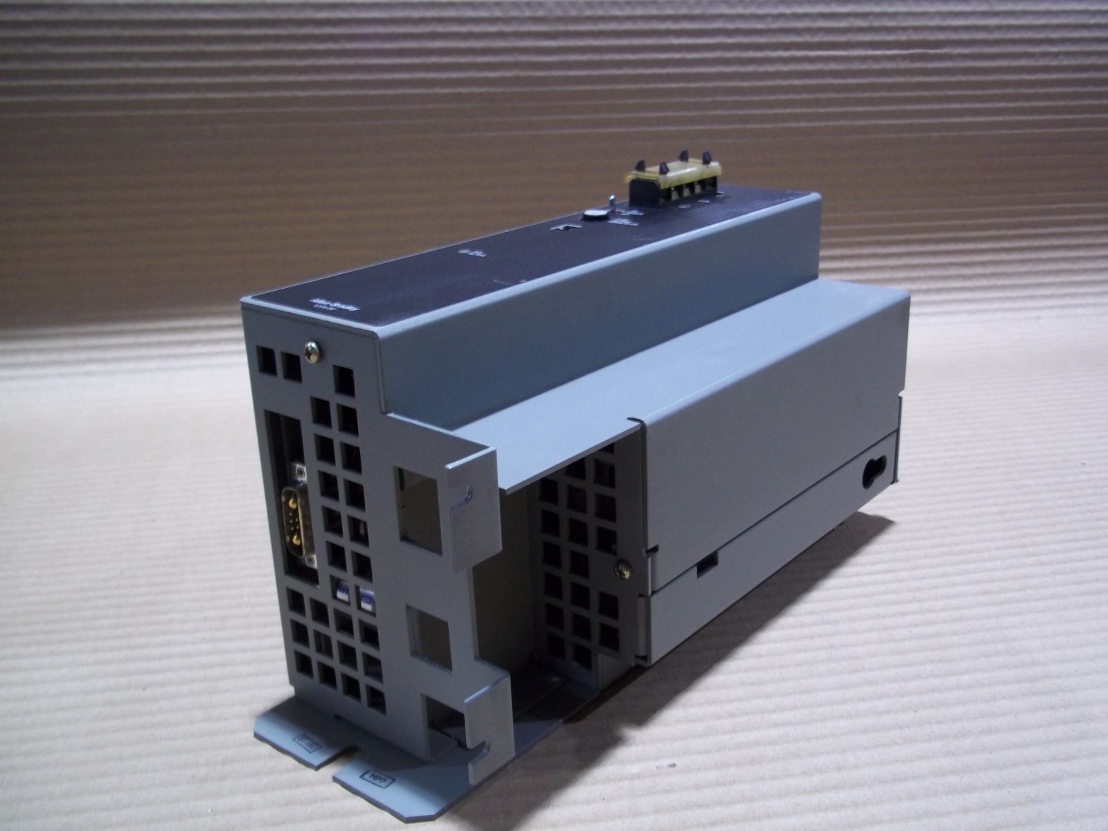 ALLEN BRADLEY 1771-P7/C 120V 220C AC POWER SUPPLY 30 AMP NO CORD AK