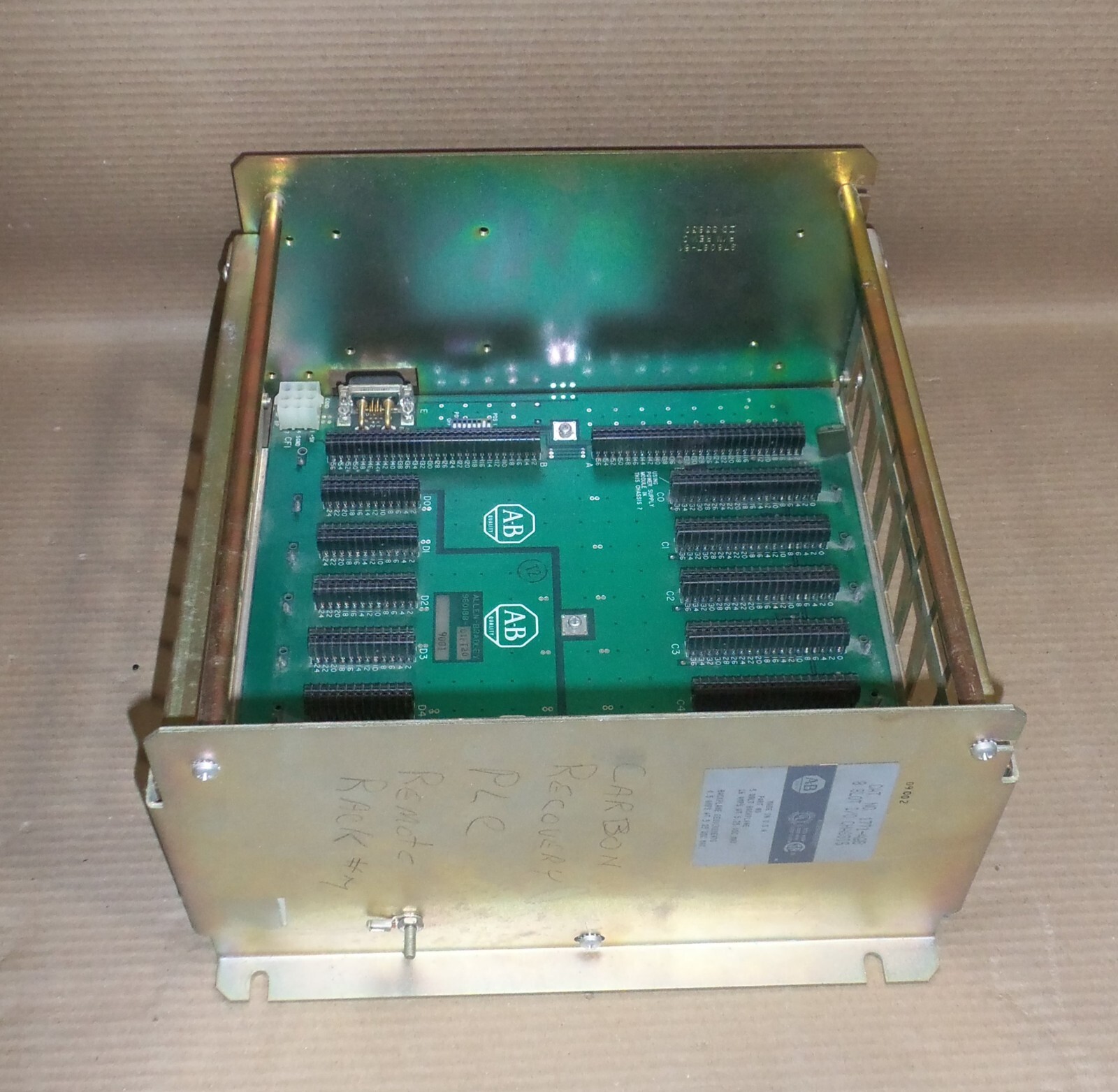 ALLEN BRADLEY 1771-A2B 8 SLOT I/O CHASSIS WITH CIRCUIT BOARD 960188-01FT20 9001
