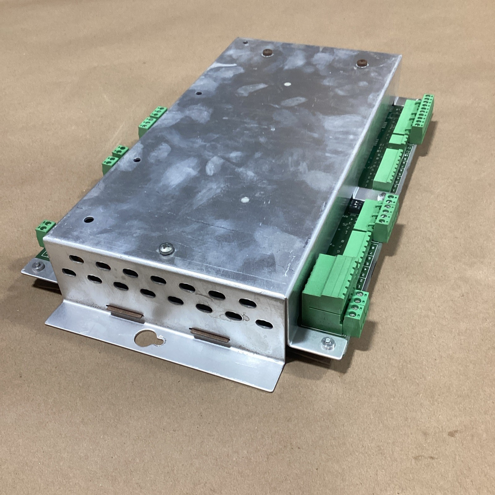 TRANE CHILLER CTV MODULE MODEL/REVISION: X13650450-10 REV N 96B307