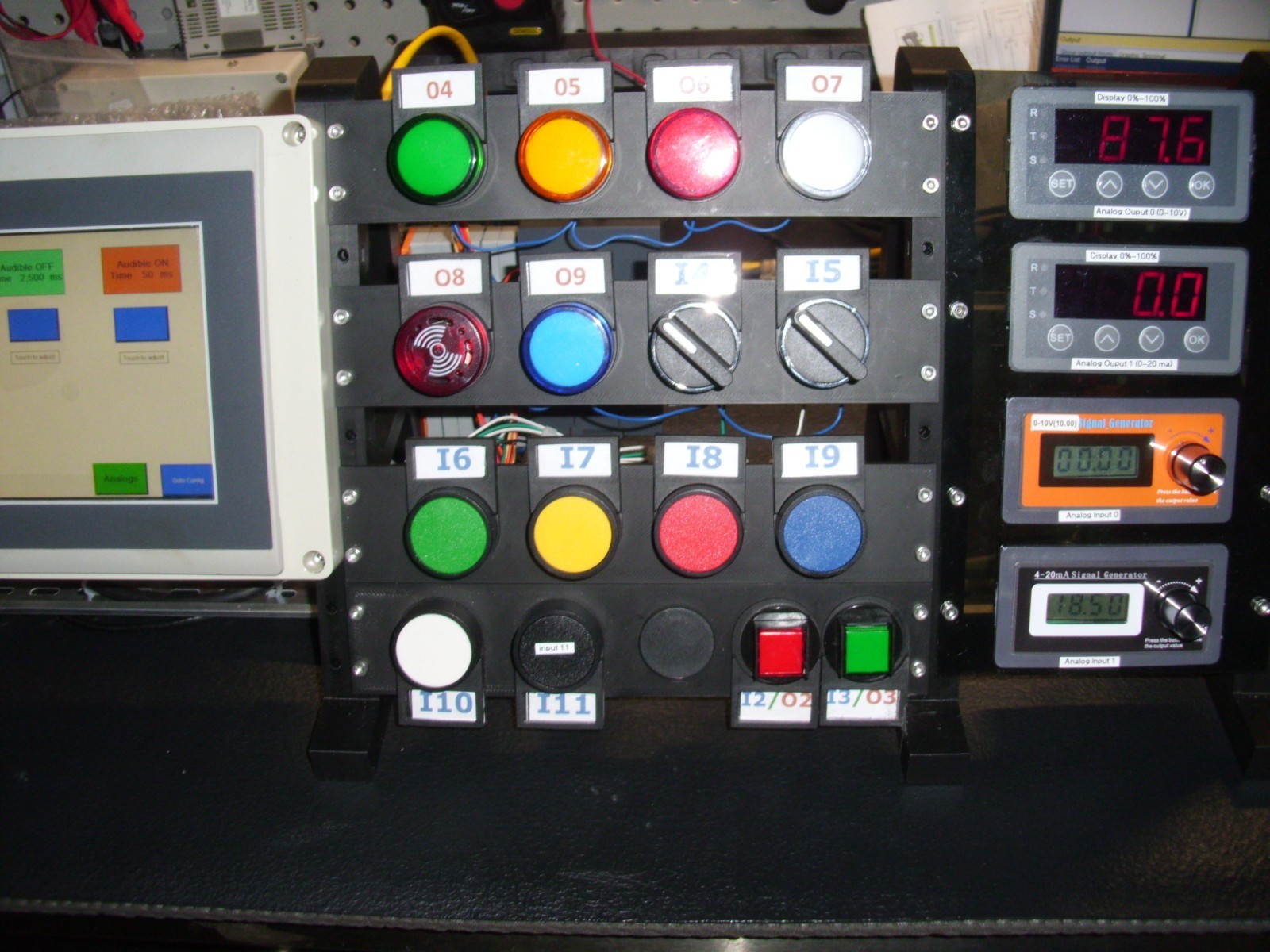 Allen-Bradley Micro850 Programmable CCW PLC Trainer Kit with Panelview 800