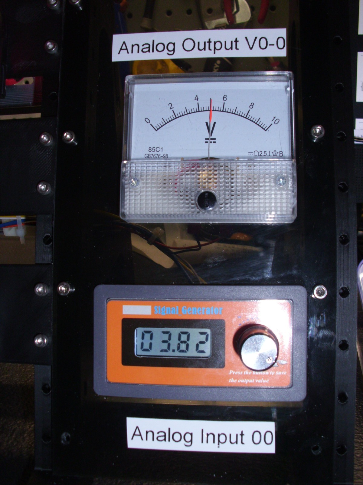 AnalogAllen-Bradley Micro820 Programmable CCW PLC Trainer Kit with Panelview 800