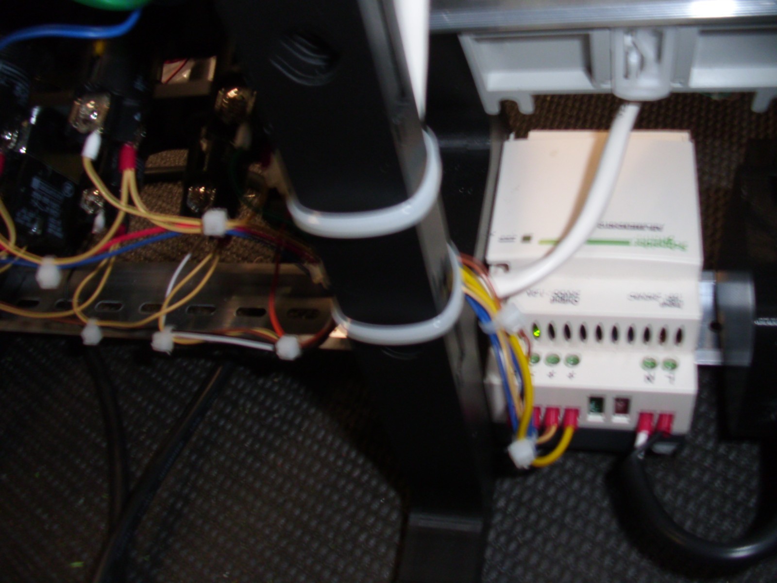 Allen-Bradley Micro 810 PLC Trainer