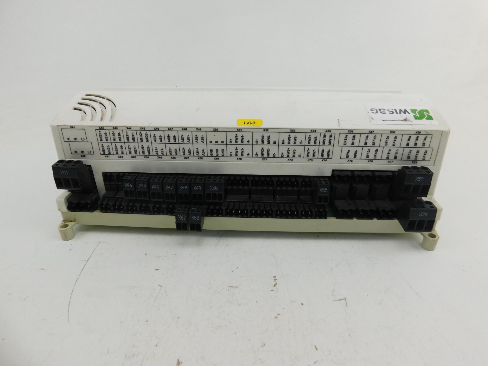 Areadat Concept 2 29ac40 B 1tde685136f0001 Rated Voltage 24v AC/DC