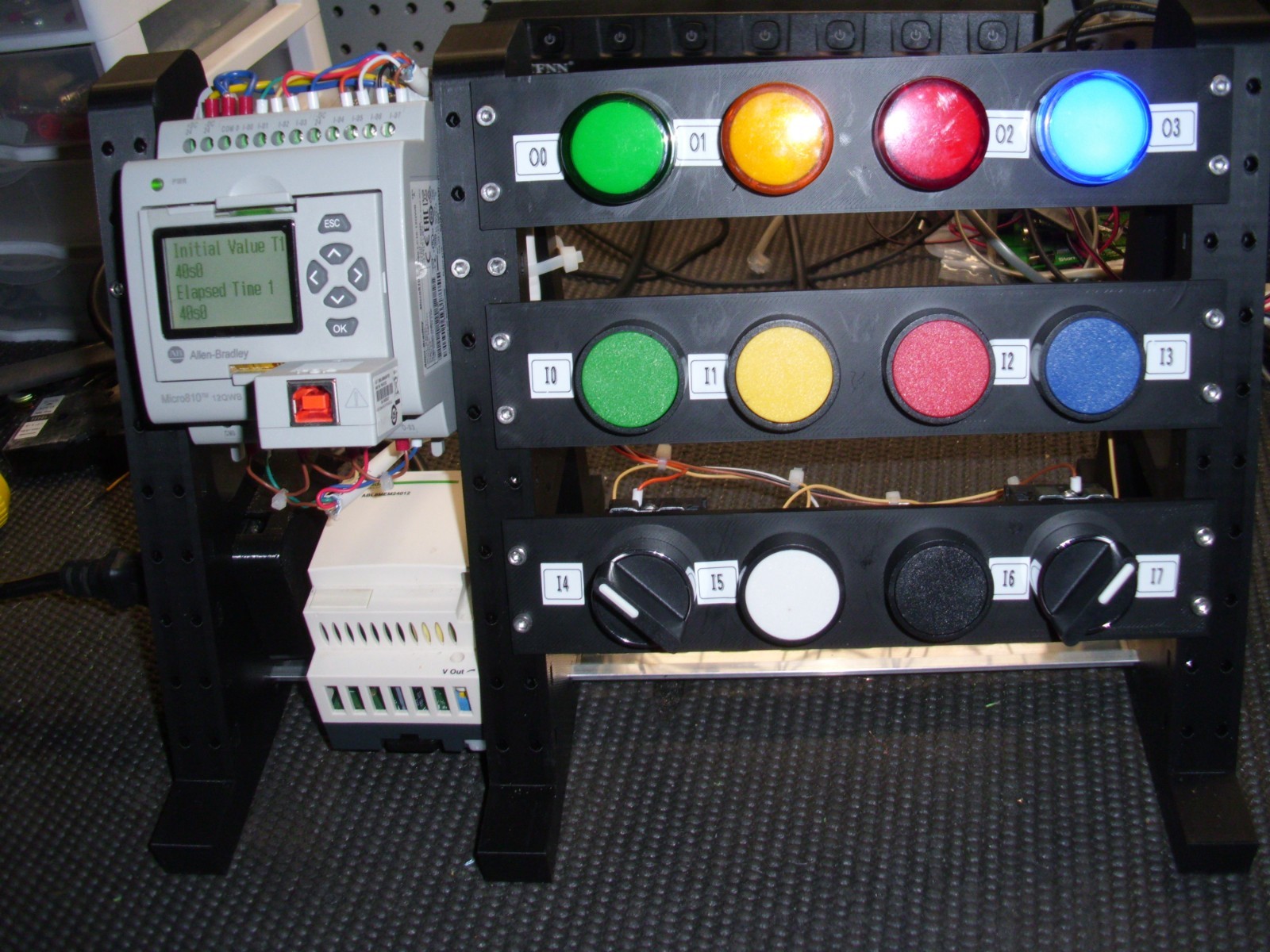 Allen-Bradley Micro 810 PLC Trainer