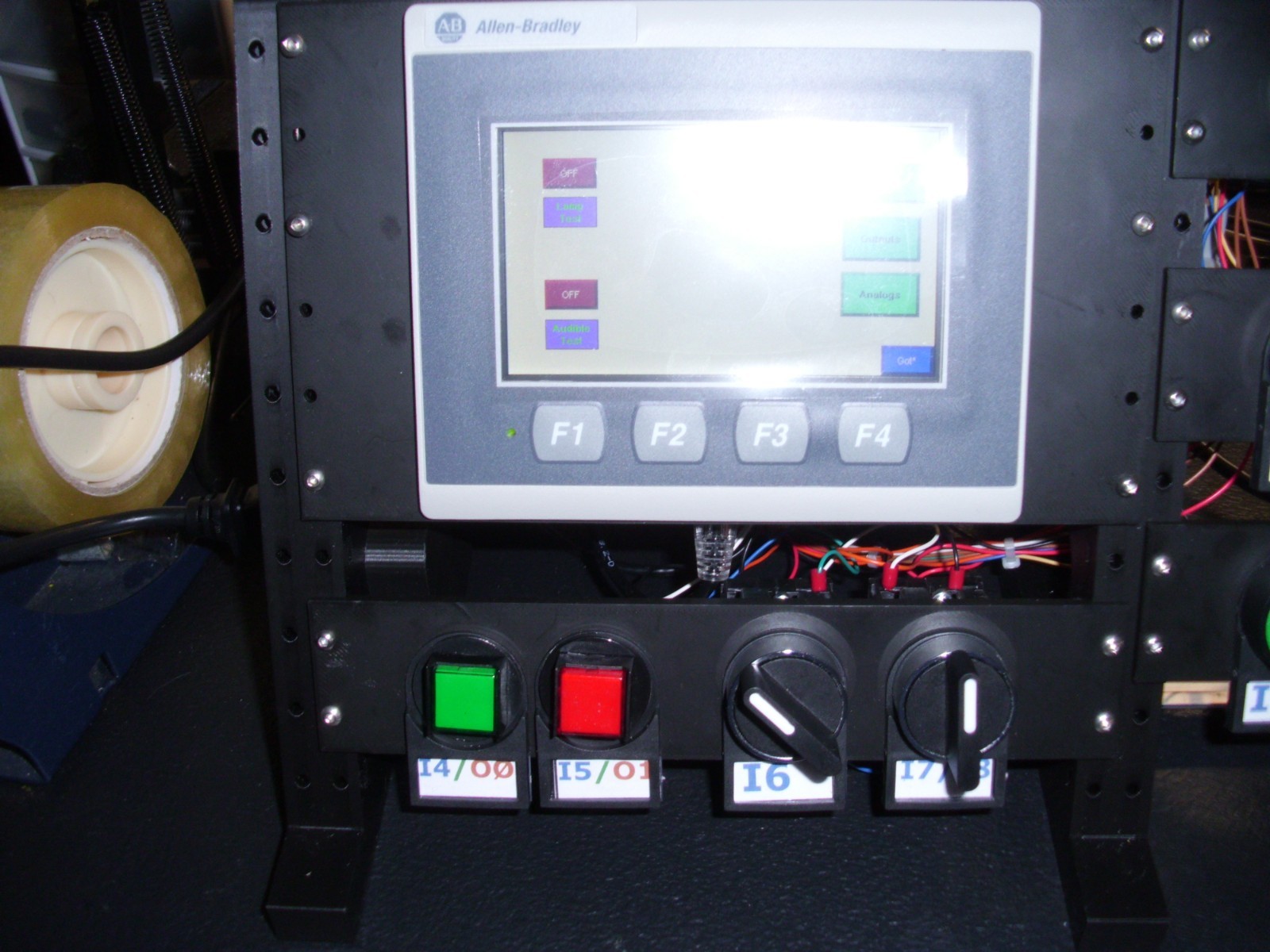 AnalogAllen-Bradley Micro820 Programmable CCW PLC Trainer Kit with Panelview 800