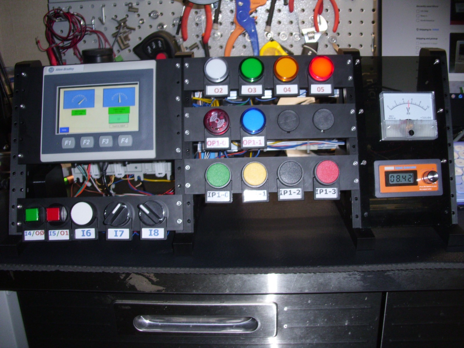 AnalogAllen-Bradley Micro820 Programmable CCW PLC Trainer Kit with Panelview 800
